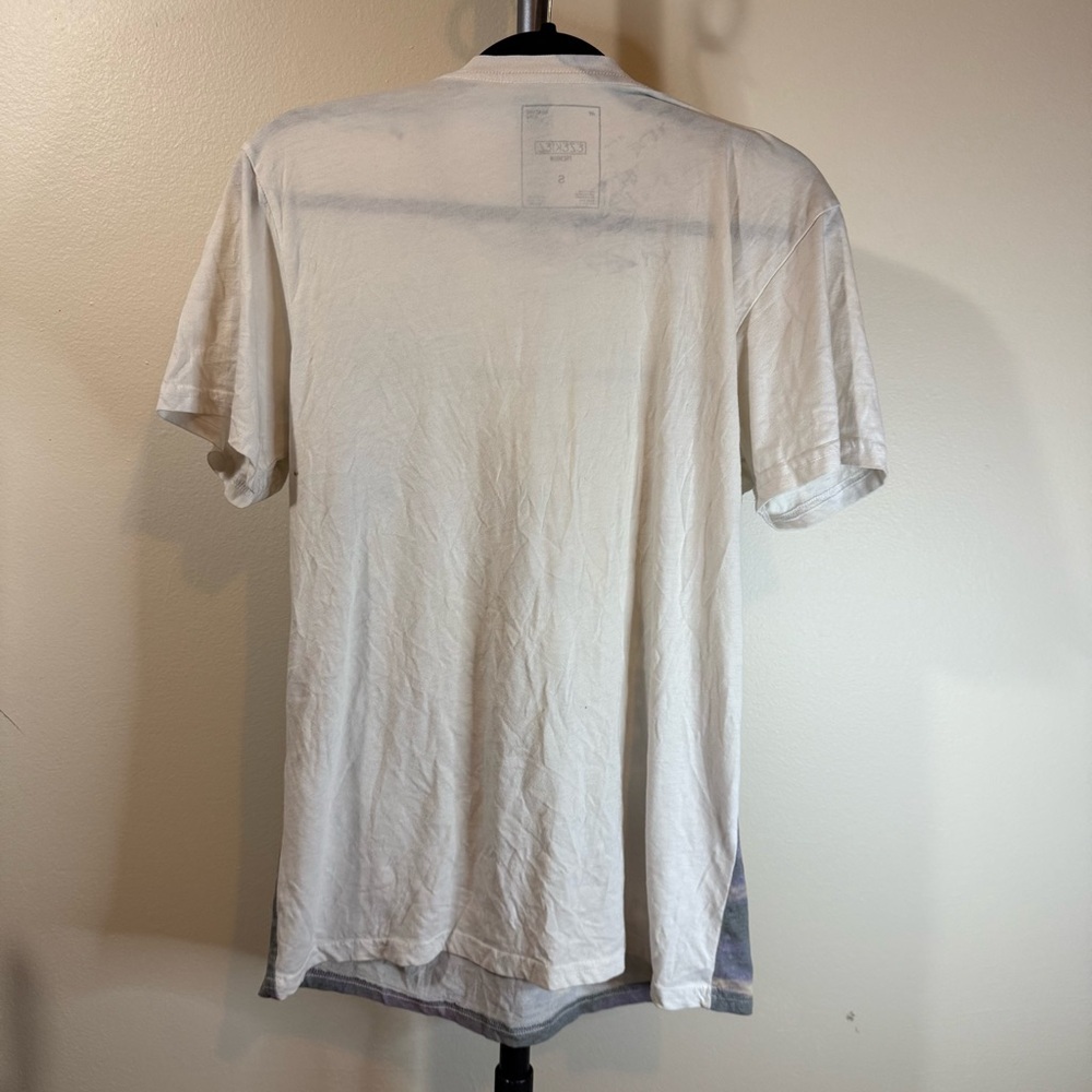 Ezekiel Multicolor Graphic Tee - Picture 5 of 5